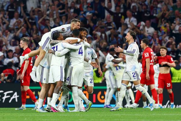 El Aston Villa se consagra campeón de la Europa League con destacada actuación argentina