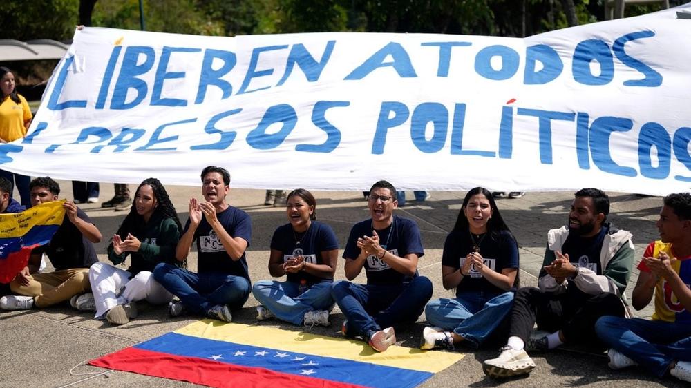 ¿Luz al final del túnel? Venezuela promete liberar presos políticos