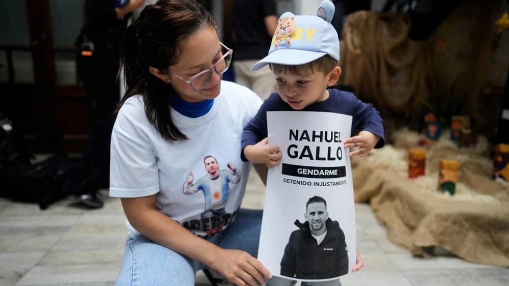 Gendarme argentino detenido en Venezuela inicia huelga de hambre: denuncia su esposa