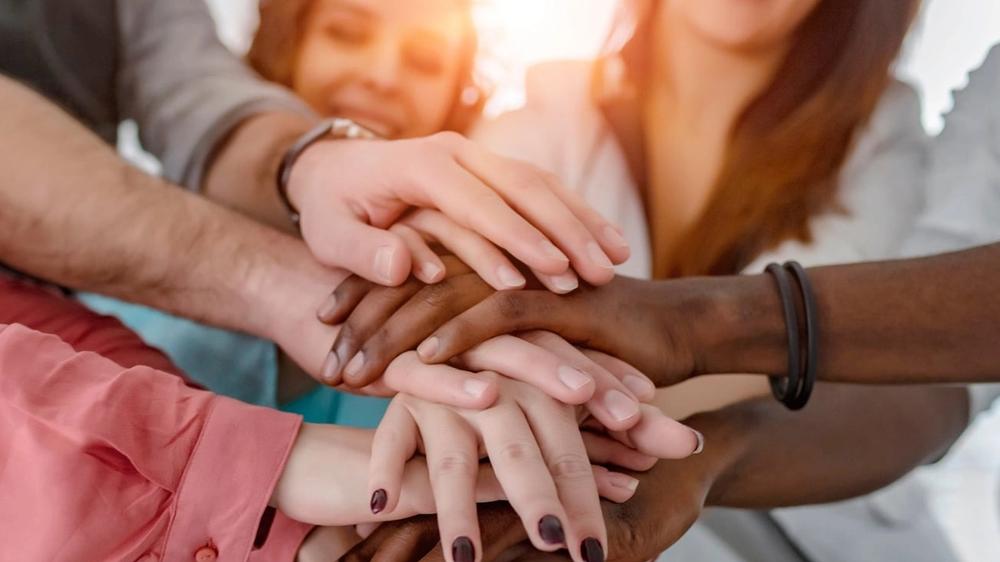 Análisis de Conductas Humanas: Egoísmo y Generosidad en Perspectiva Social