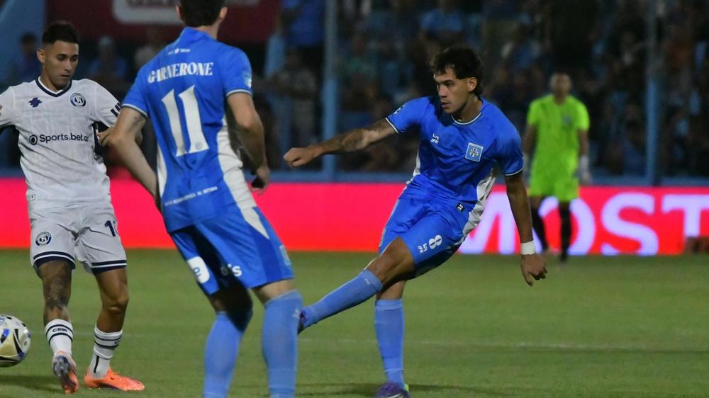Estudiantes Prolonga su Sequía en la Liga: Urgencia por Encontrar el Rumbo