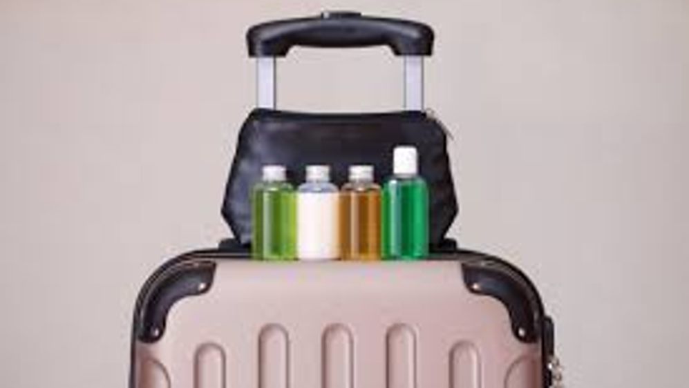 Guía para Viajeros Aéreos: Restricciones de Líquidos y Cosméticos en Cabina