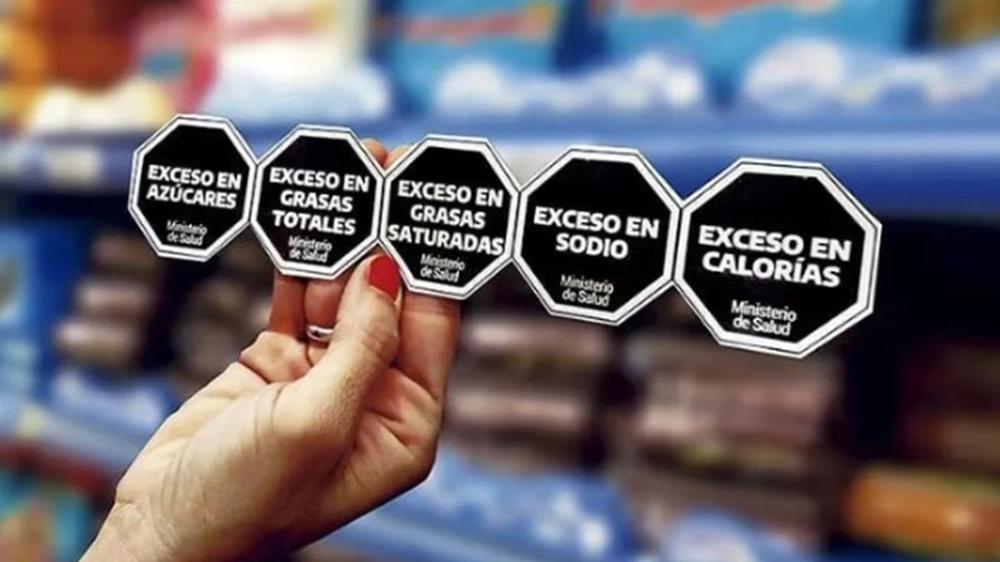 Amplio rechazo a posible derogación del etiquetado frontal de alimentos