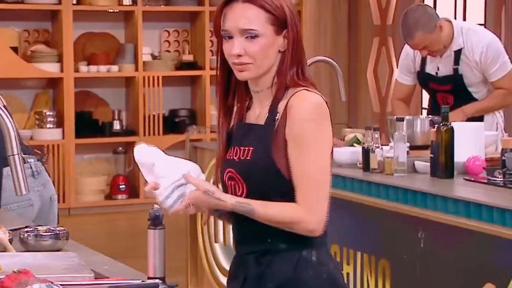 La Joaqui Expresa Frustración y Deseo de Abandonar Competencia Culinaria Televisiva