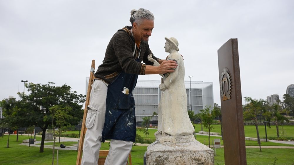 Restaurada la escultura de San José Gabriel Brochero en espacio público céntrico