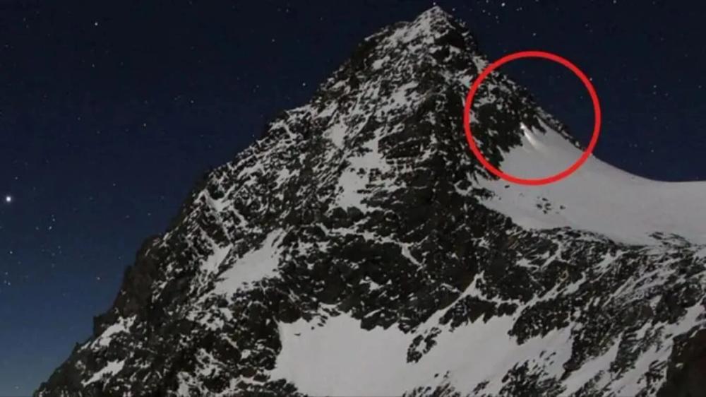 Montañista enfrentará juicio por la muerte de su pareja en el pico más alto de Austria