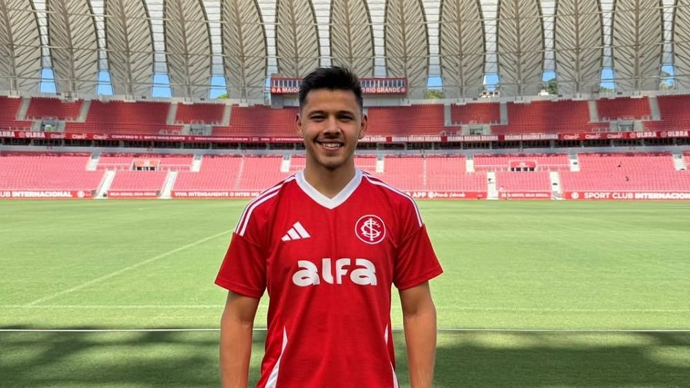 Trayectoria Inesperada: Futbolista de San Lorenzo y Boca se Incorpora a Huracán