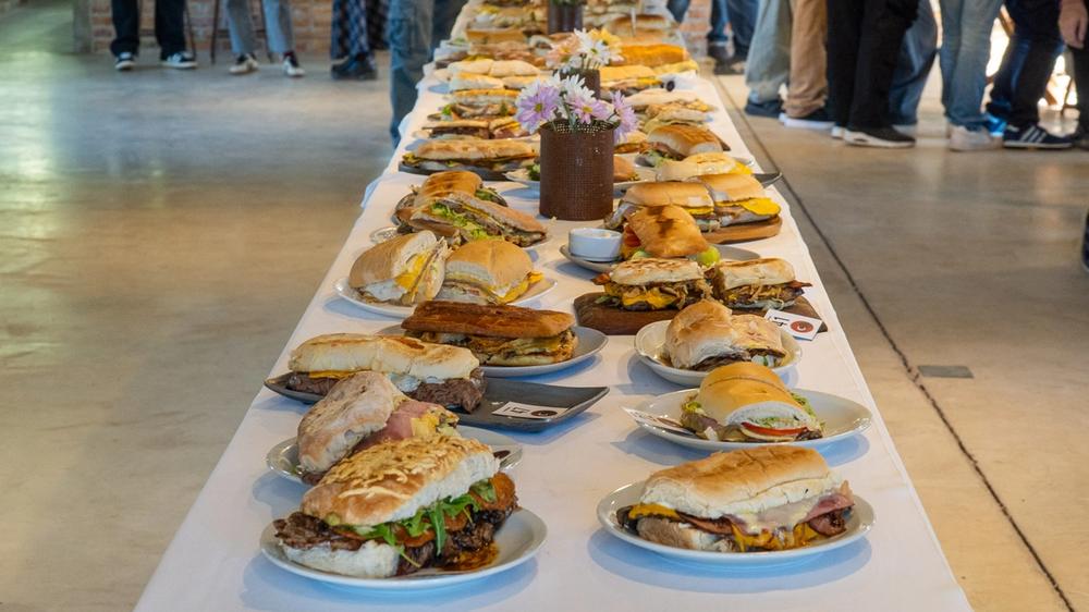 Córdoba celebra la Semana del Lomito con promociones y un nuevo ranking de favoritos
