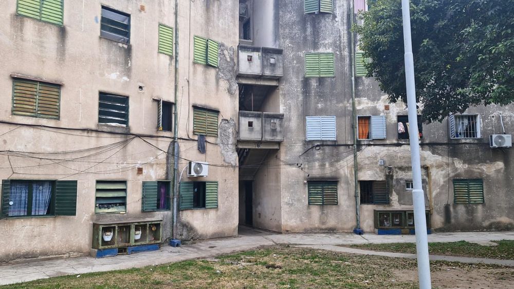 Vecinos del Barrio SEP Expresan Preocupación por la Paralización de Obras en las Torres