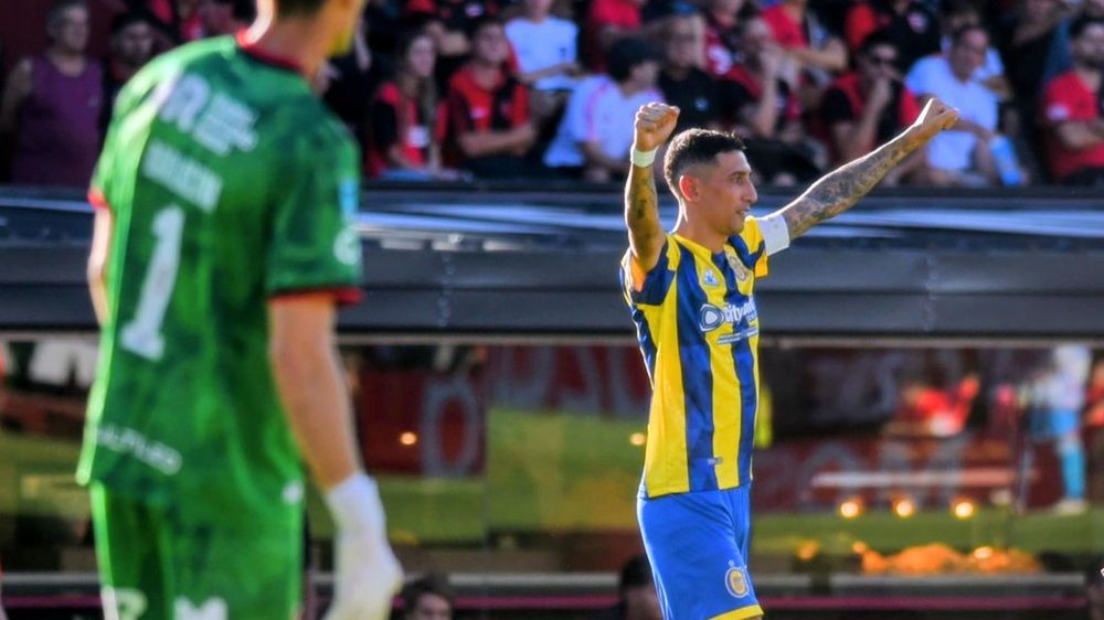 Rosario Central se impuso a Newell's en el clásico con incidentes al final del encuentro