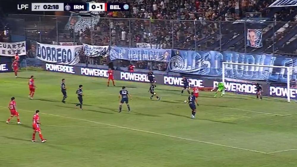 Ocasión Perdida: Jugador de Belgrano Desaprovecha Inmejorable Chance de Gol Frente a Independiente Rivadavia