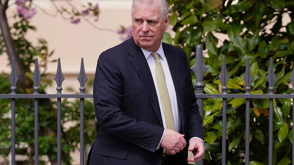 Vuelos del Caso Epstein al Reino Unido Bajo Investigación: Indagan Rutas a Bases Militares y Ausencia de Registros