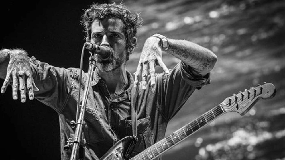 Devendra Banhart cautivó Buenos Aires con un show íntimo y experimental