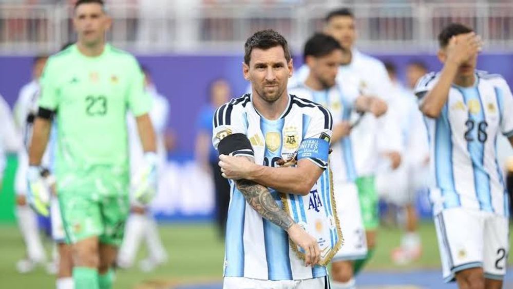 Vestimenta definida: el seleccionado nacional ya conoce los colores que utilizará en el crucial duelo dominical