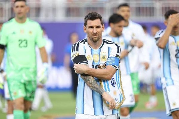 Vestimenta definida: el seleccionado nacional ya conoce los colores que utilizará en el crucial duelo dominical