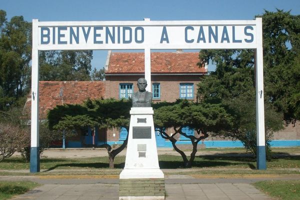 Tragedia en Canals: Bebé Fallece al Caer en Pozo Ciego