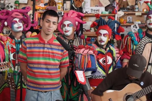 Milo J, talento precoz, irrumpe en el prestigioso Tiny Desk Concerts de NPR