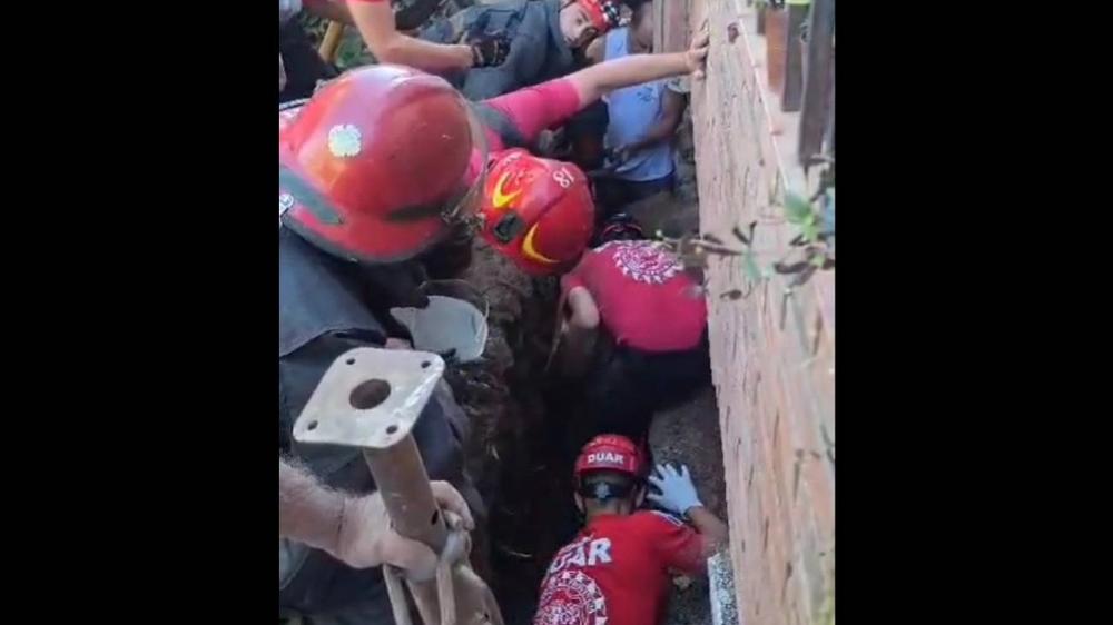 Rescate en Obra: Trabajador Liberado Tras Derrumbe en la Ciudad de Córdoba