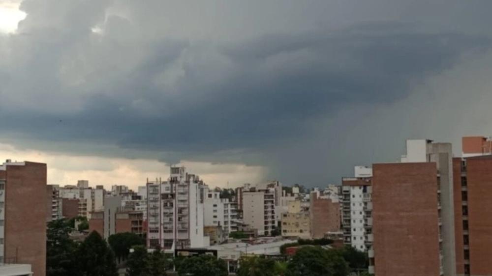 Pronóstico del tiempo en Córdoba: Martes con cielo parcialmente nublado y temperaturas en ascenso