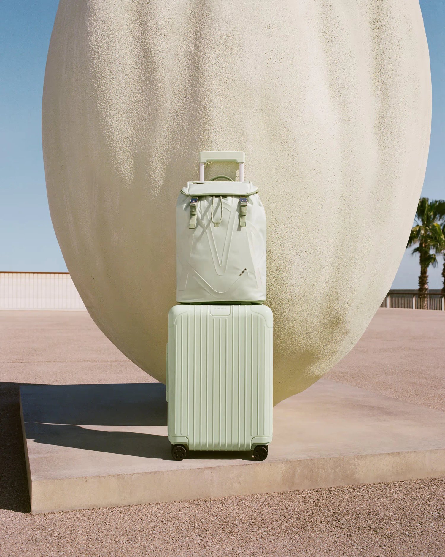 jeremy-everett-rimowa-papaya-by-manana-06