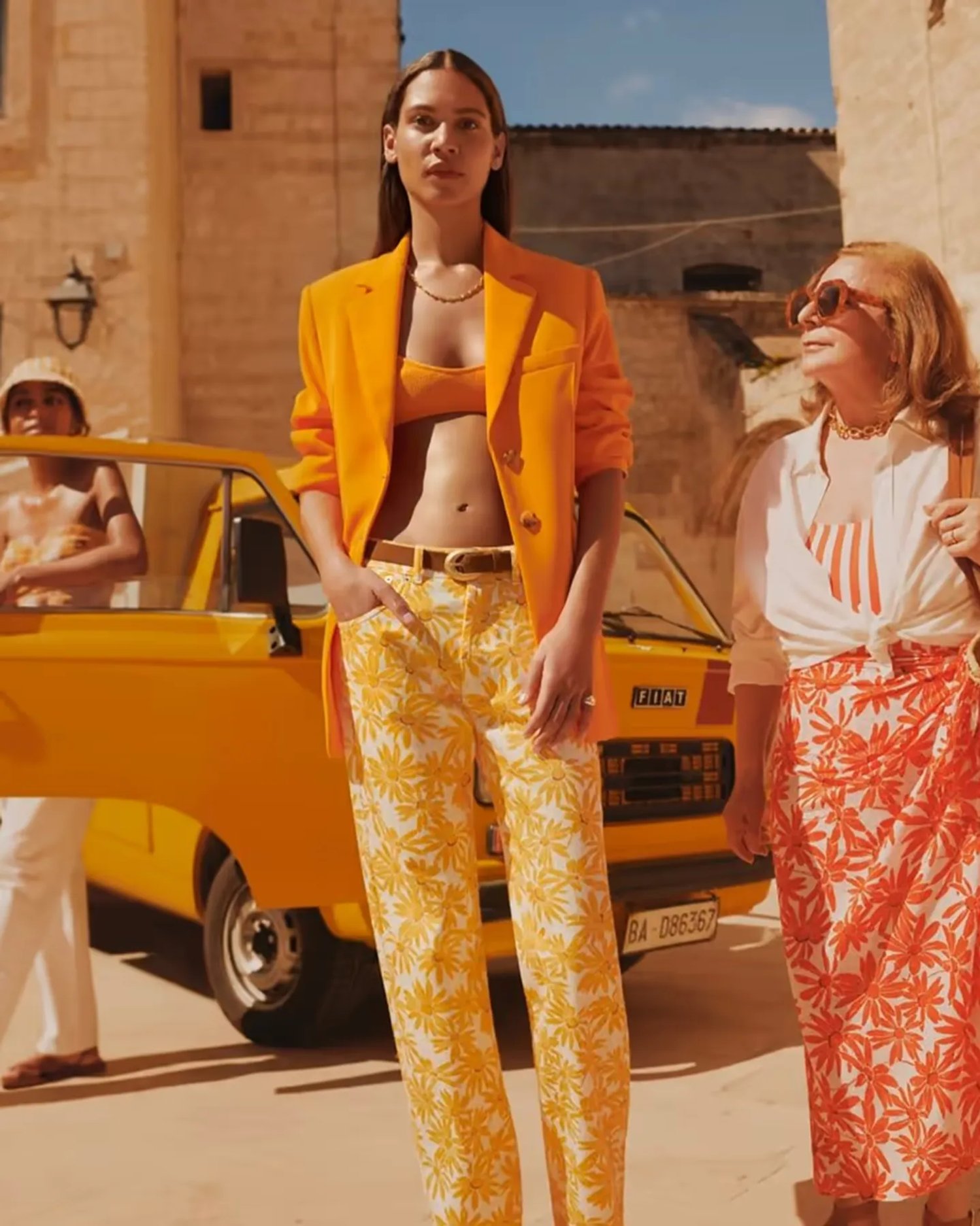 eddie-wrey-mango-spring-sumer-2022-by-manana-27_0002_eddie-wrey-mango-spring-sumer-2022-by-manana-19