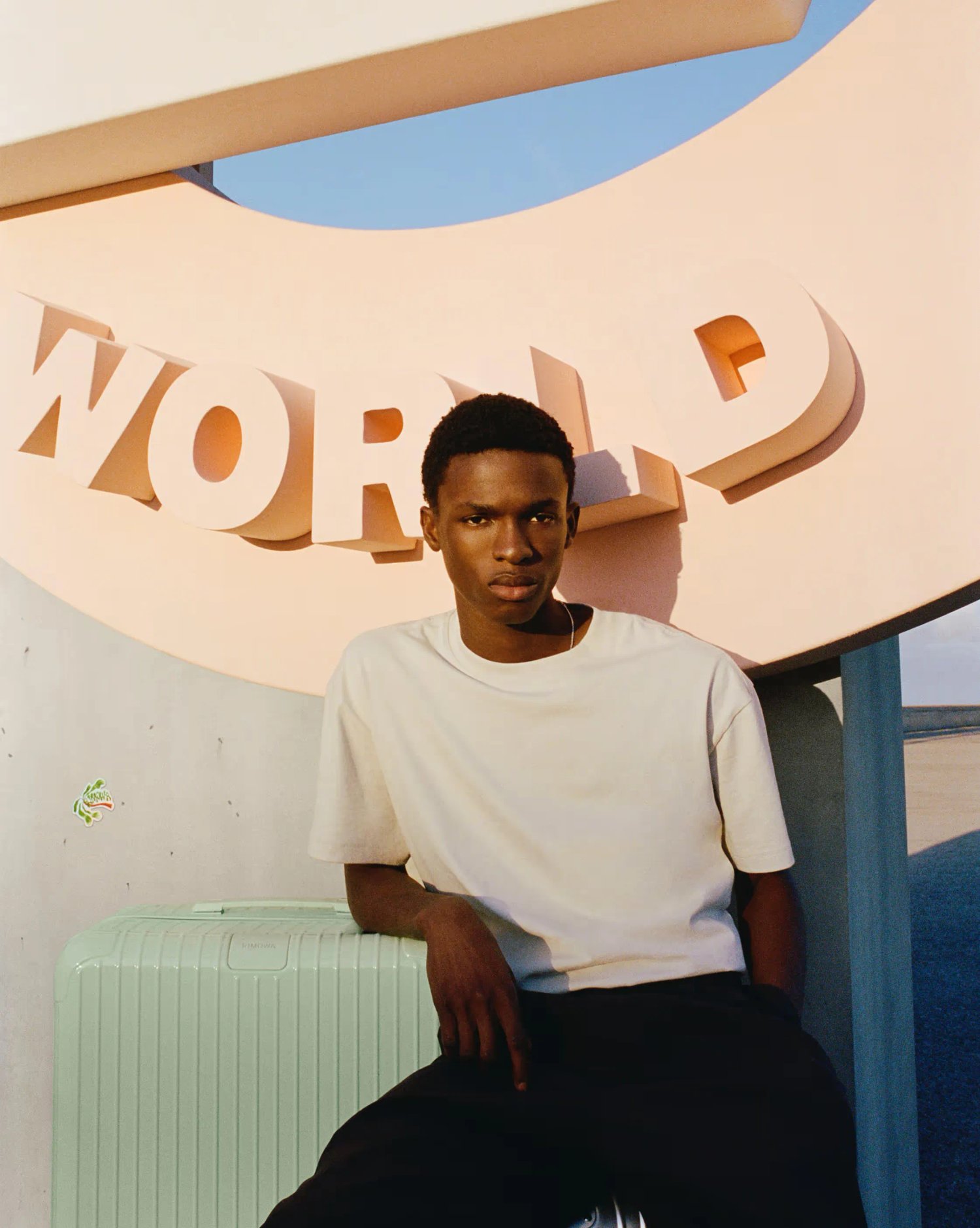 jeremy-everett-rimowa-papaya-by-manana-01