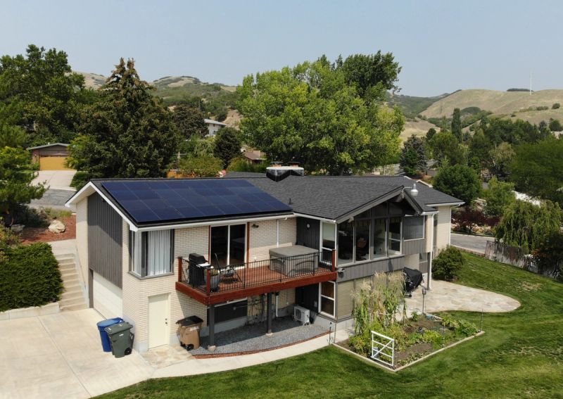Residential solar install