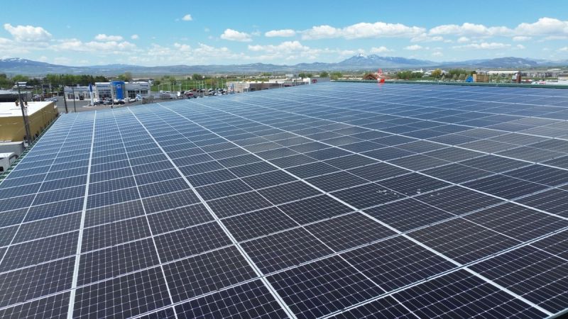 Commercial solar install