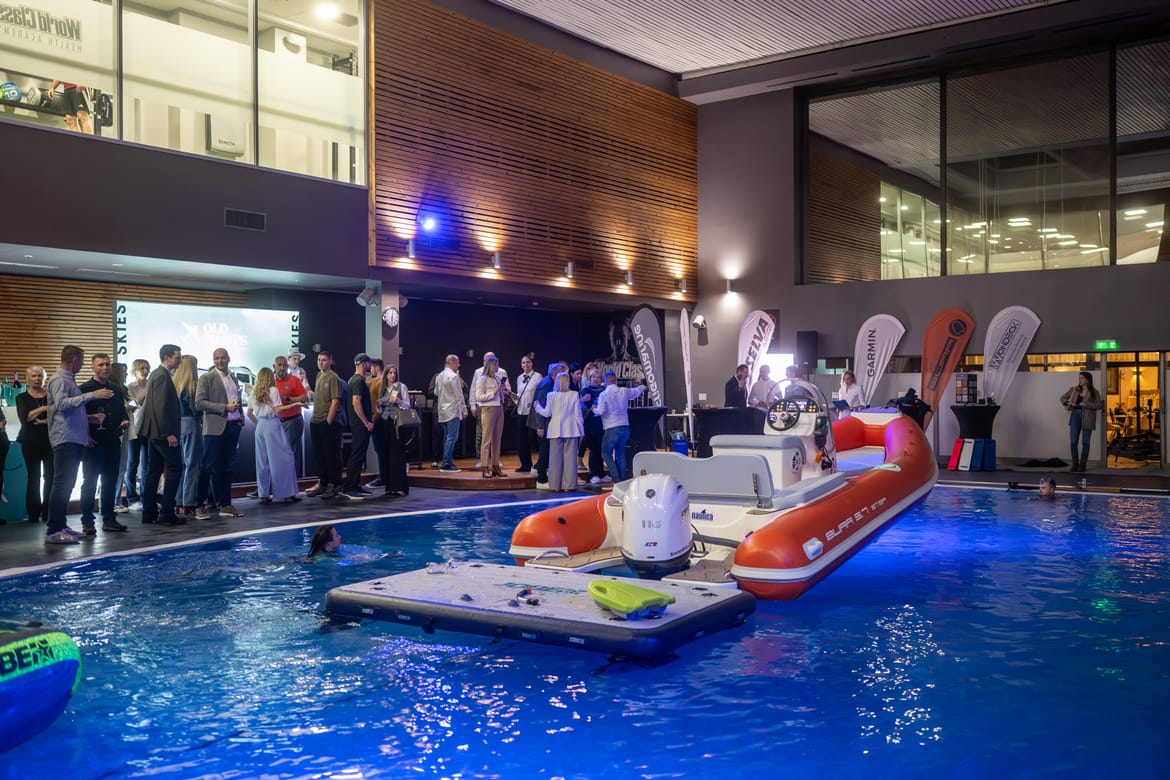 Nesvakidašnji prizor broda postavljenog u bazen hotela Westin poslužio je kao savršena kulisa za predstavljanje bogatog programa koji nas očekuje od 18. do 22. veljače 2026. godine na Zagrebačkom velesajmu.