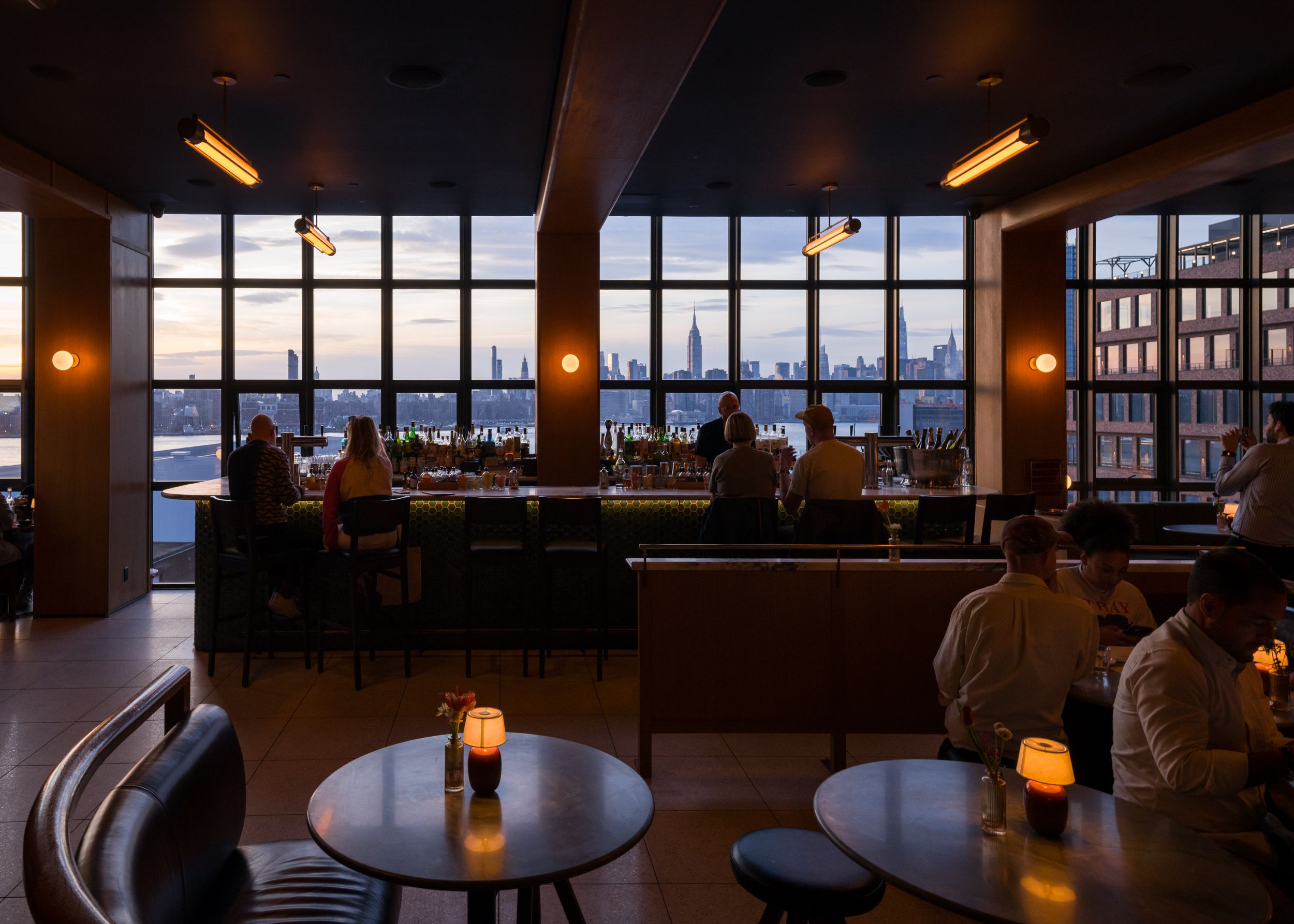 Bar Blondeau rooftop bar in Williamsburg, Brooklyn, NYC 11249, skyline seating