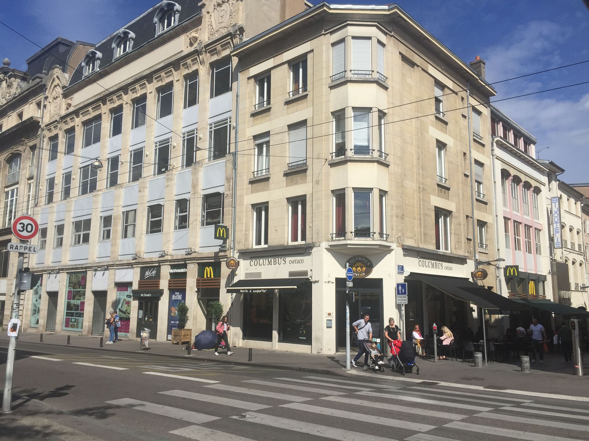 Collectif StudioLada