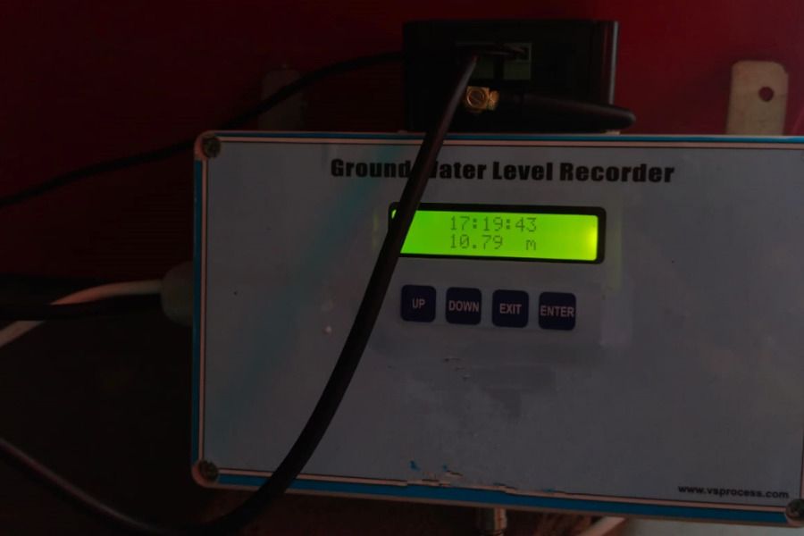 piezometer