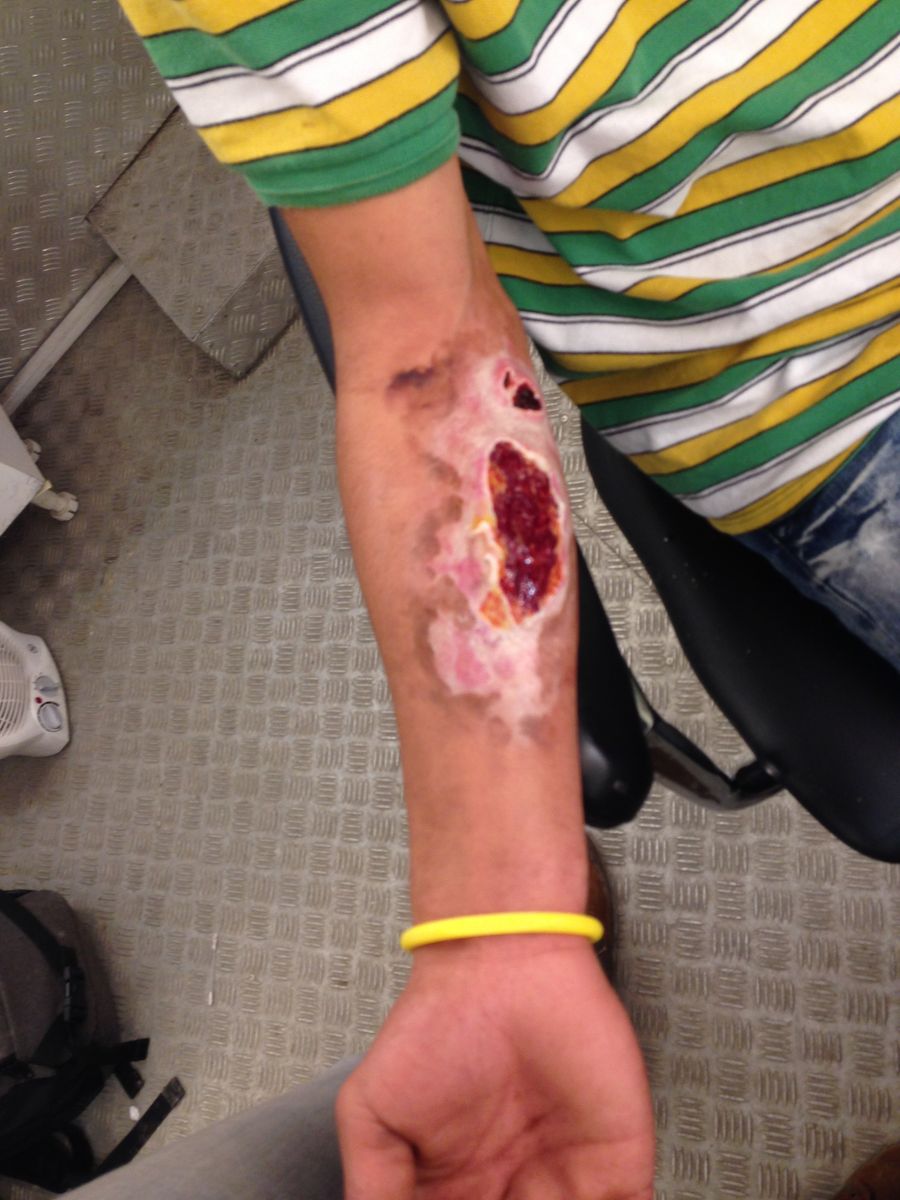 In Blue - Behind the scenes 11