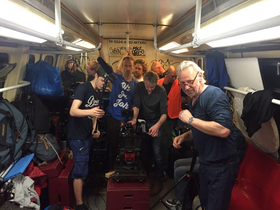 In Blue - Behind the scenes 22