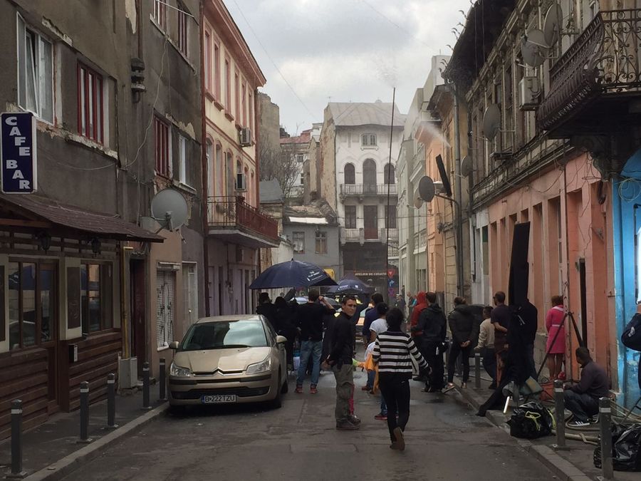 In Blue - Behind the scenes 13