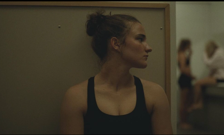 Julie Keeps Quiet - Behind the scenes 5