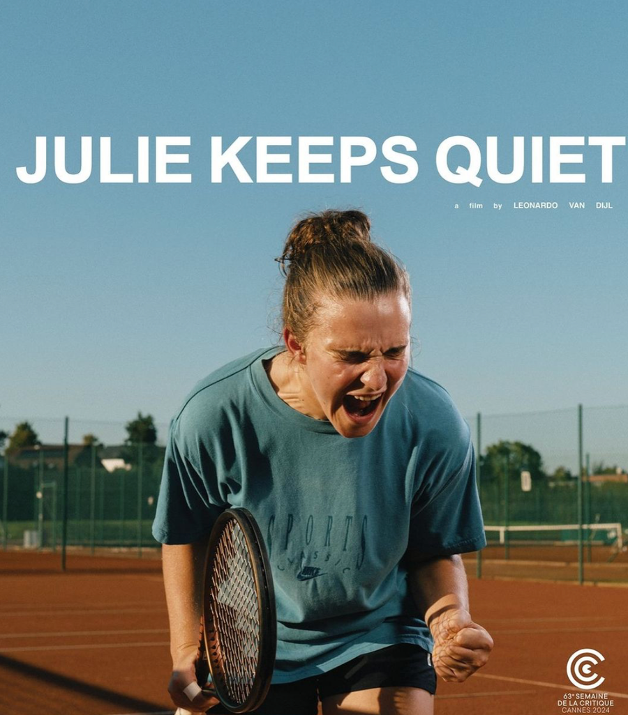 Julie Keeps Quiet - Behind the scenes 9