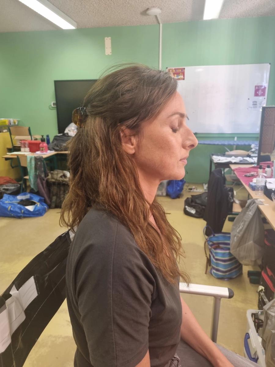 Julie Keeps Quiet - Behind the scenes 11