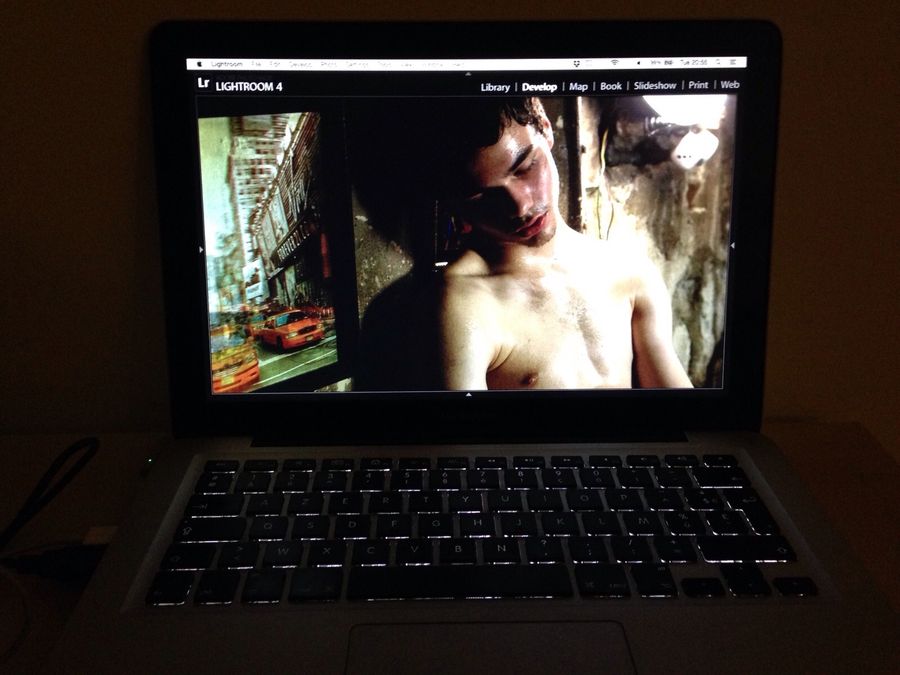 In Blue - Behind the scenes 16