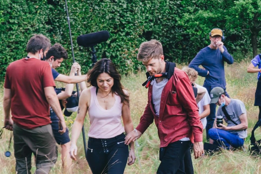 Close - Behind the scenes 12