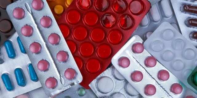 O perigo invisível do descarte comum para a resistência bacteriana