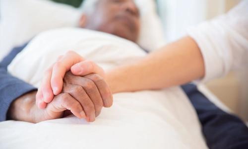 Families Navigating Hospice Care in Naperville Homes