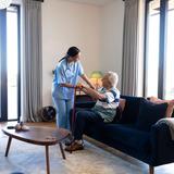 How to Plan a Safe In-Home Respite Care Schedule: Handoffs, Meds, Emergencies