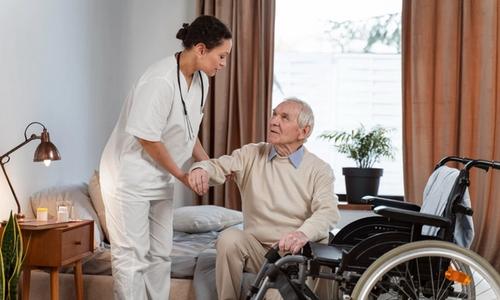 The Advantages of In-Home Elder Care in Naperville