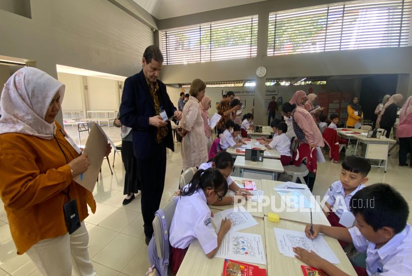 Profesor Internasional Hadir di Open Lesson SD Gagasceria, yang Kembangkan Computational Thinking