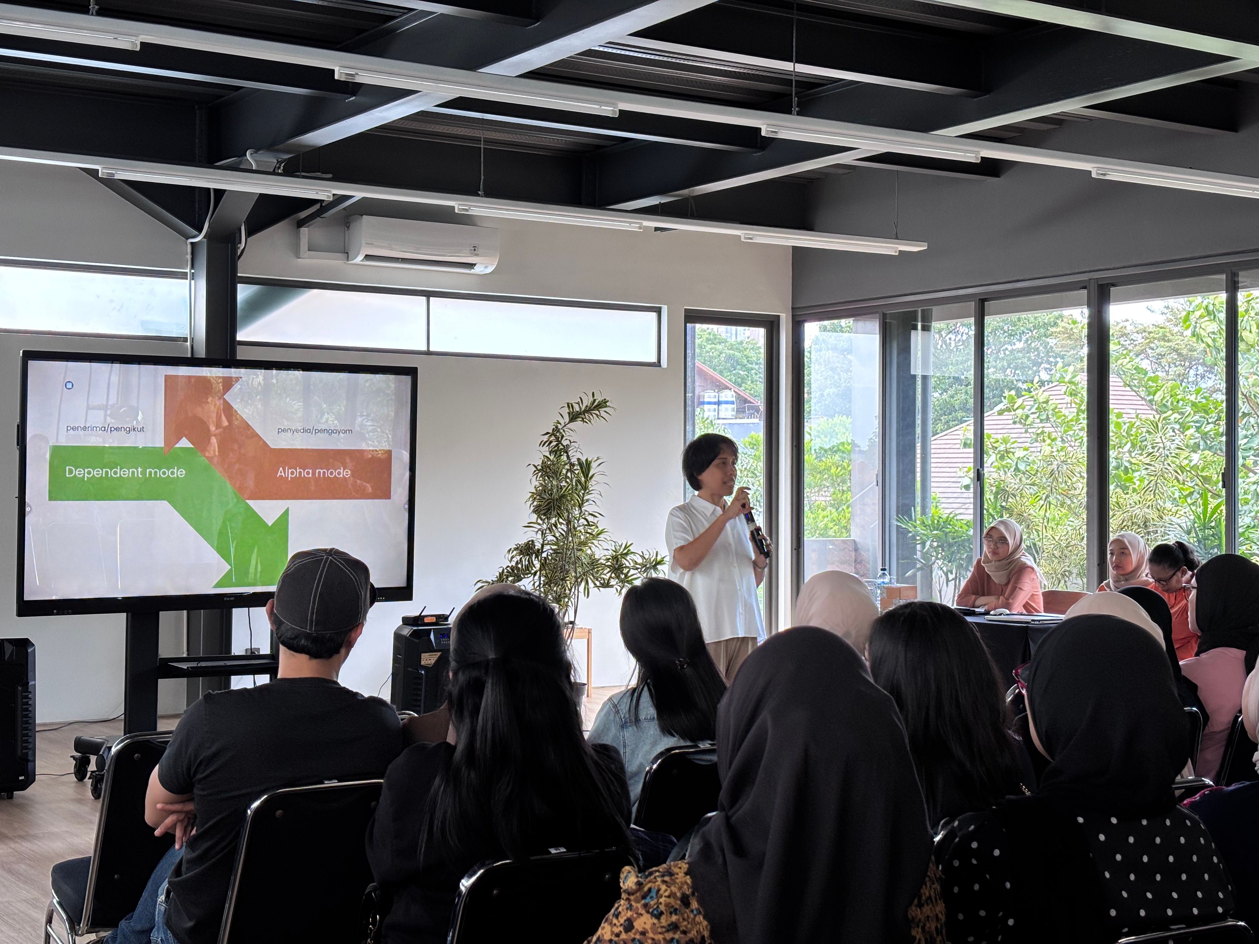 Parenting bersama Ellen Kristi