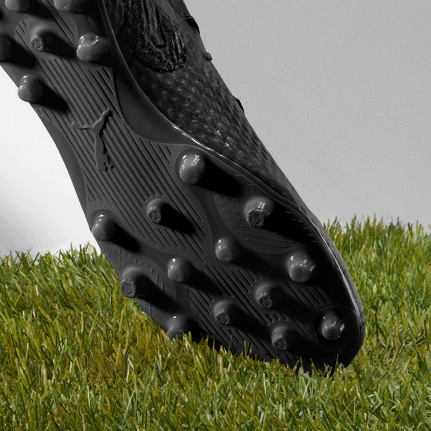 mens puma football boots