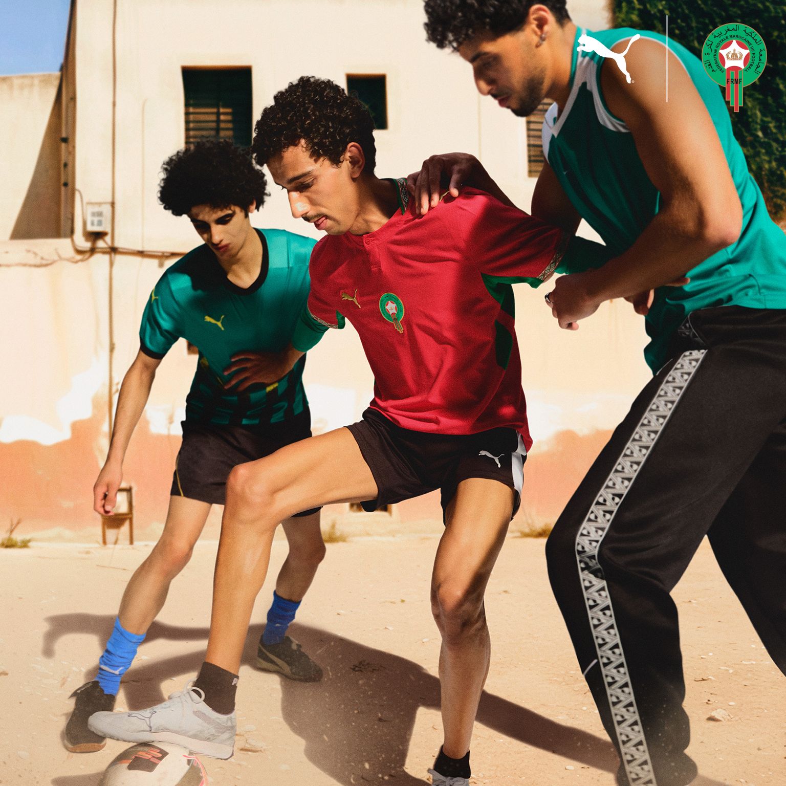 PUMA公式】最新サッカーアイテムコレクション | PUMA 日本