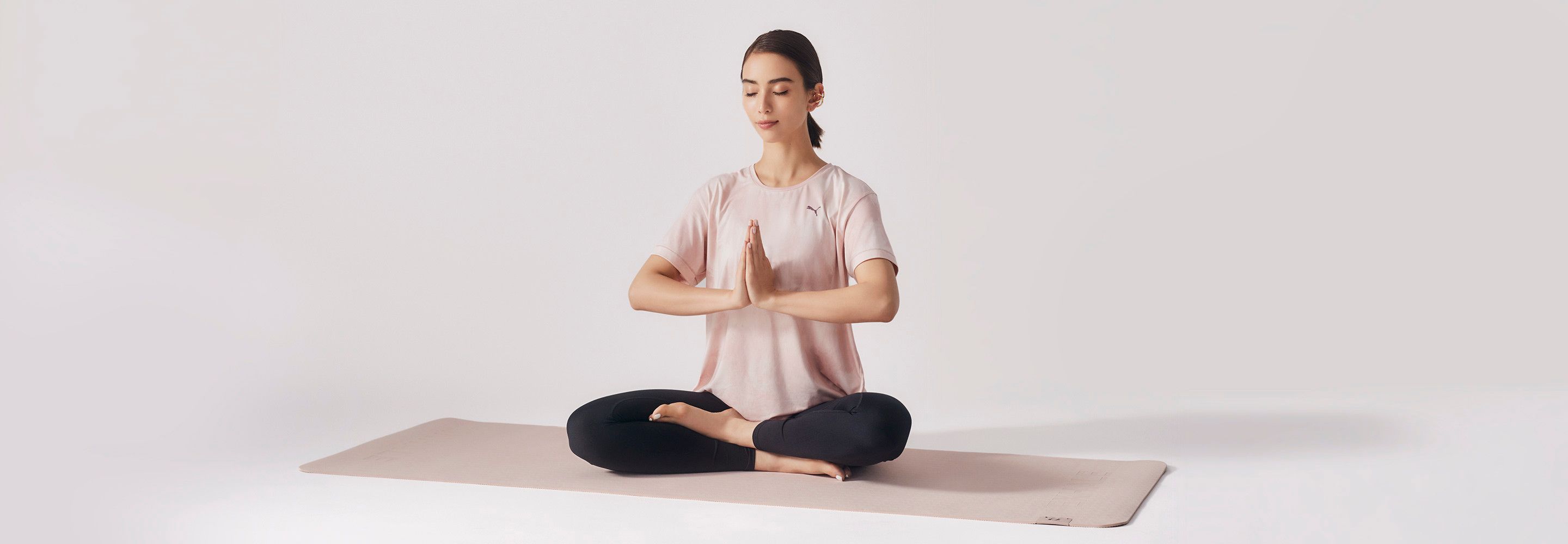 PUMA - 新品未使用 PUMA. Mahanuala Yoga ヨガ ウエアーカーディガン Amazon | [プーマ] ヨガ フィットネス 吸水速乾 羽織 STUDIO