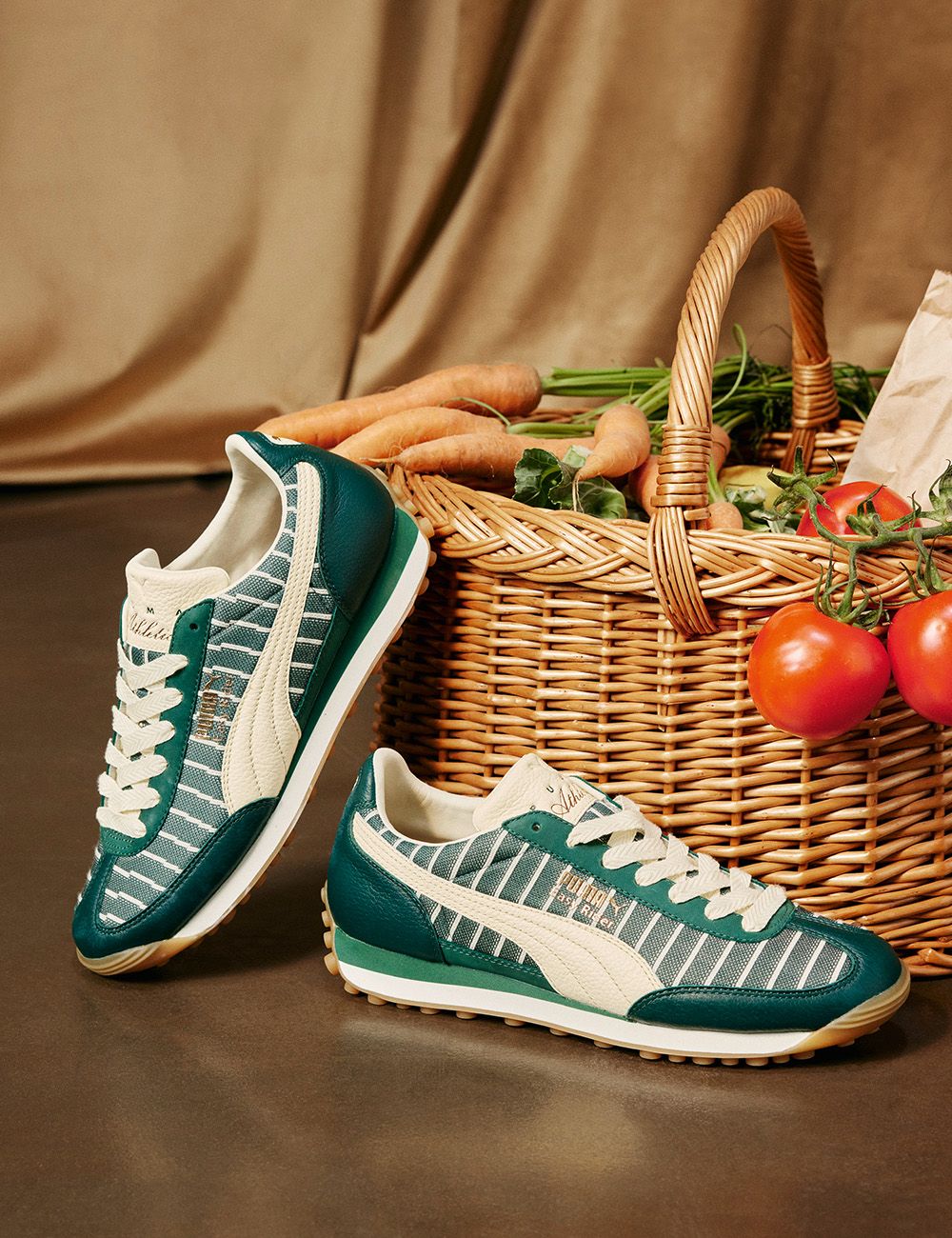 Clyde Players Lane Sneakers | PUMA